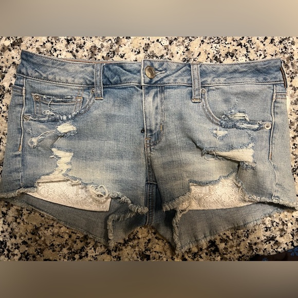 American Eagle Jean Shorts with Embroidered Detailing - Picture 4 of 5